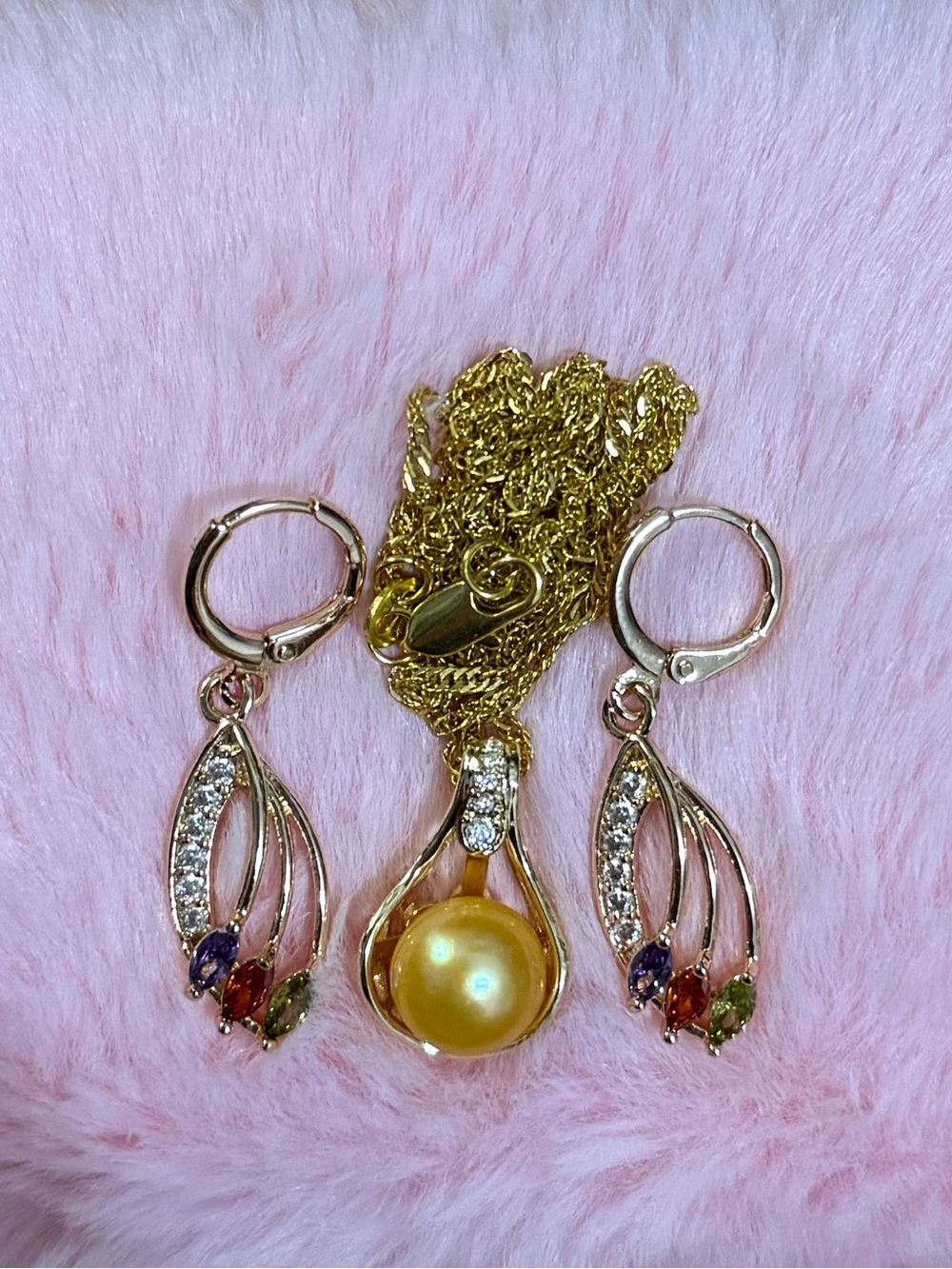 14K Gold Plated Natural Gold South Sea Pearl Pendant Necklace 22” & Earrings